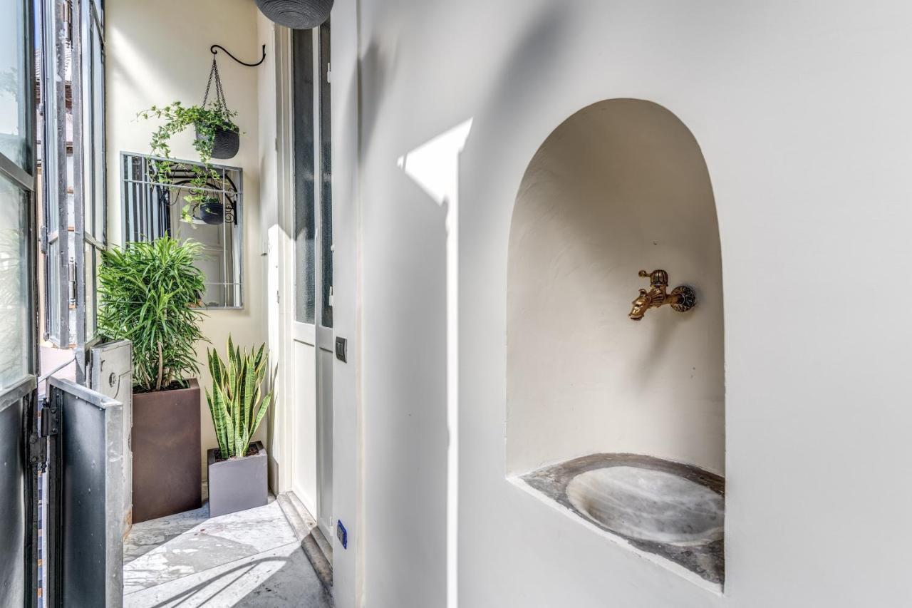 Heritage Miracle Suite Rome Exterior photo